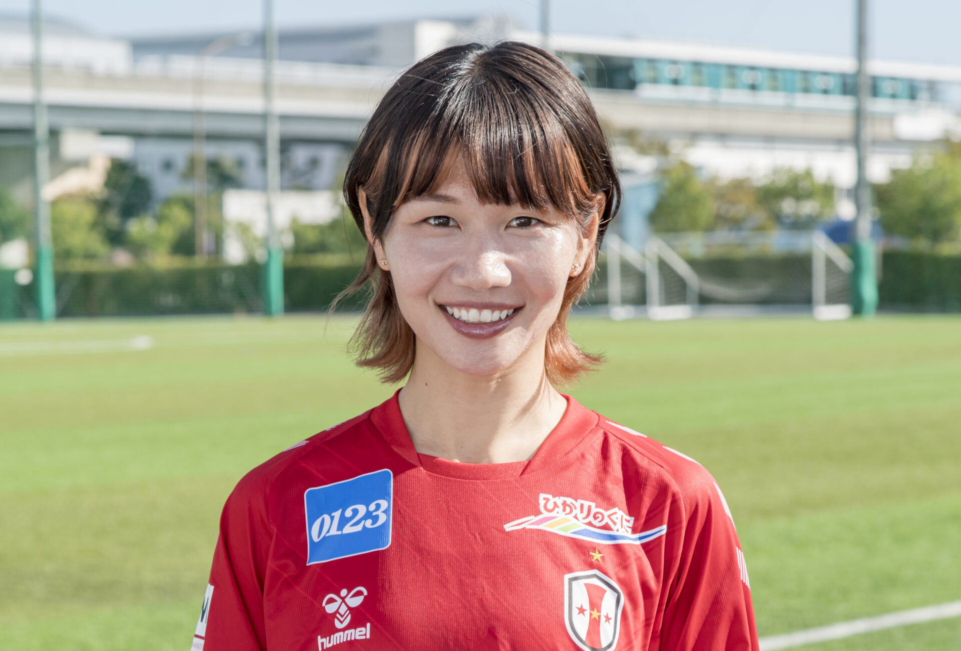 キュートな戦士 ! INAC神戸レオネッサ・守屋選手 - よみ