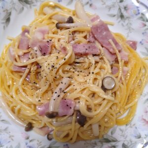 奥田和美さん　よみふぁみ　よみレシピ　ベーコンとしめじのクリームパスタ　炊飯器