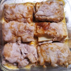 奥田和美さん　よみふぁみ　よみレシピ　厚揚げチーズの豚肉巻き照り焼き