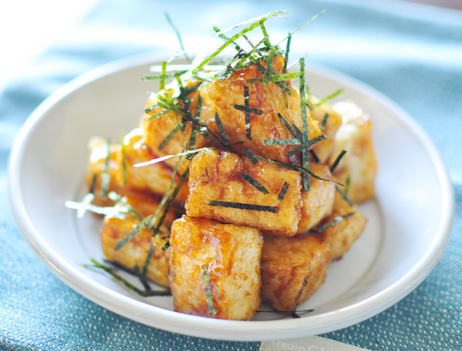 豆腐のもちもち甘唐揚げ