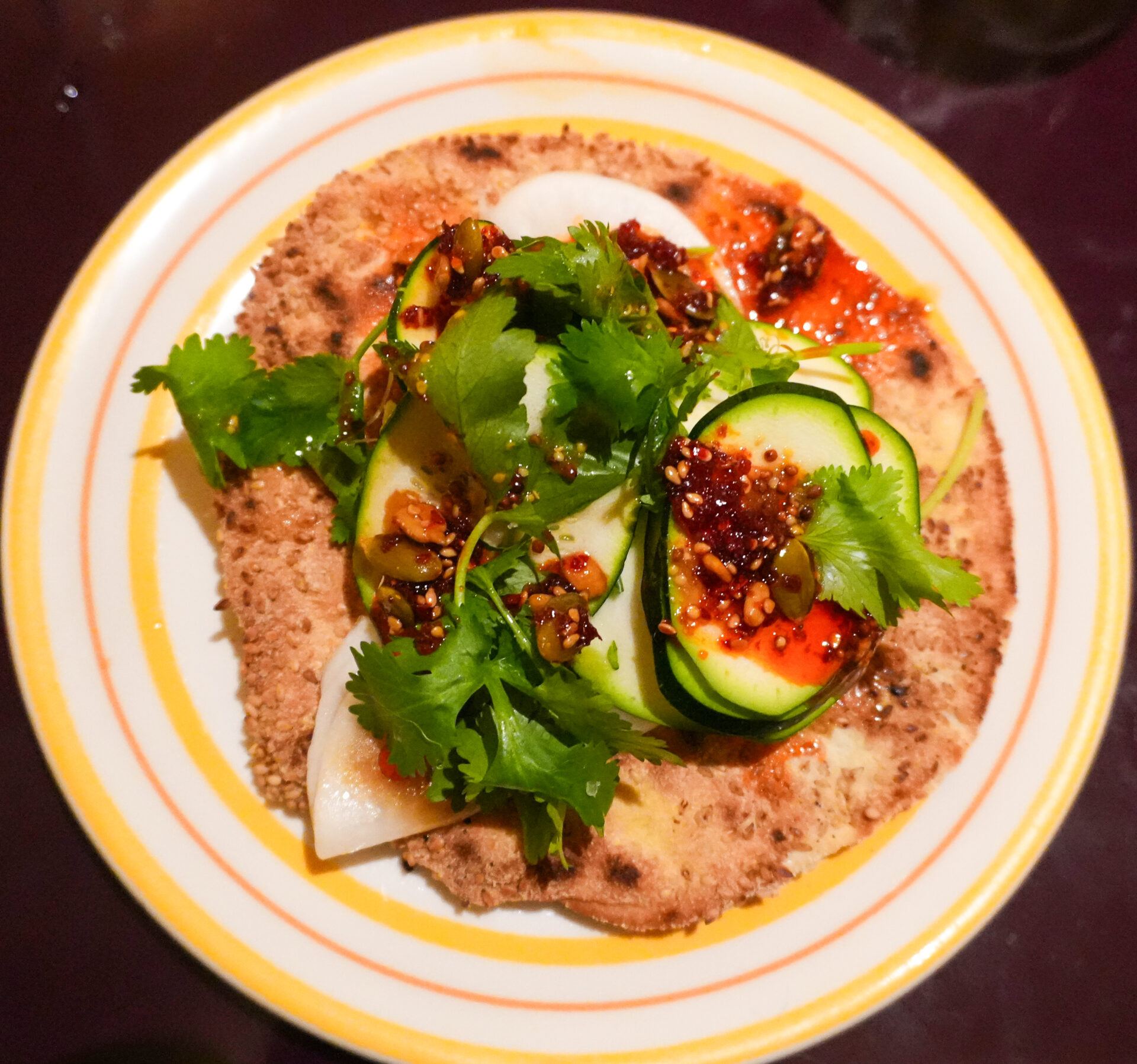 セサミバックウィートフラットブレッド