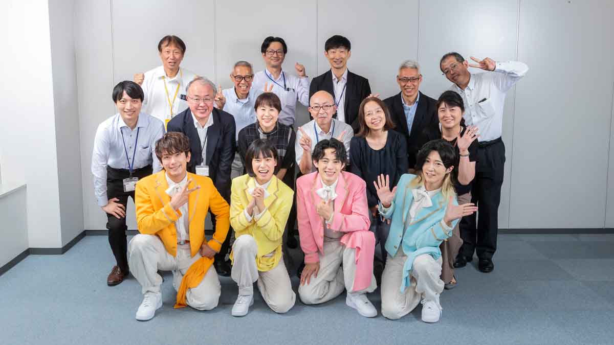 モナキ 撮影裏話 集合写真