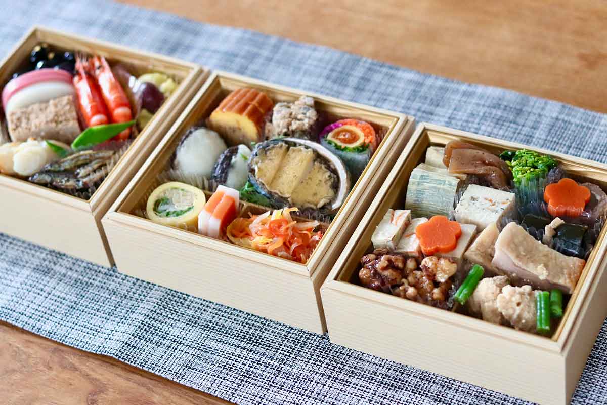 奥田かずみさんがいただきました!老舗料亭「道楽」のおせち