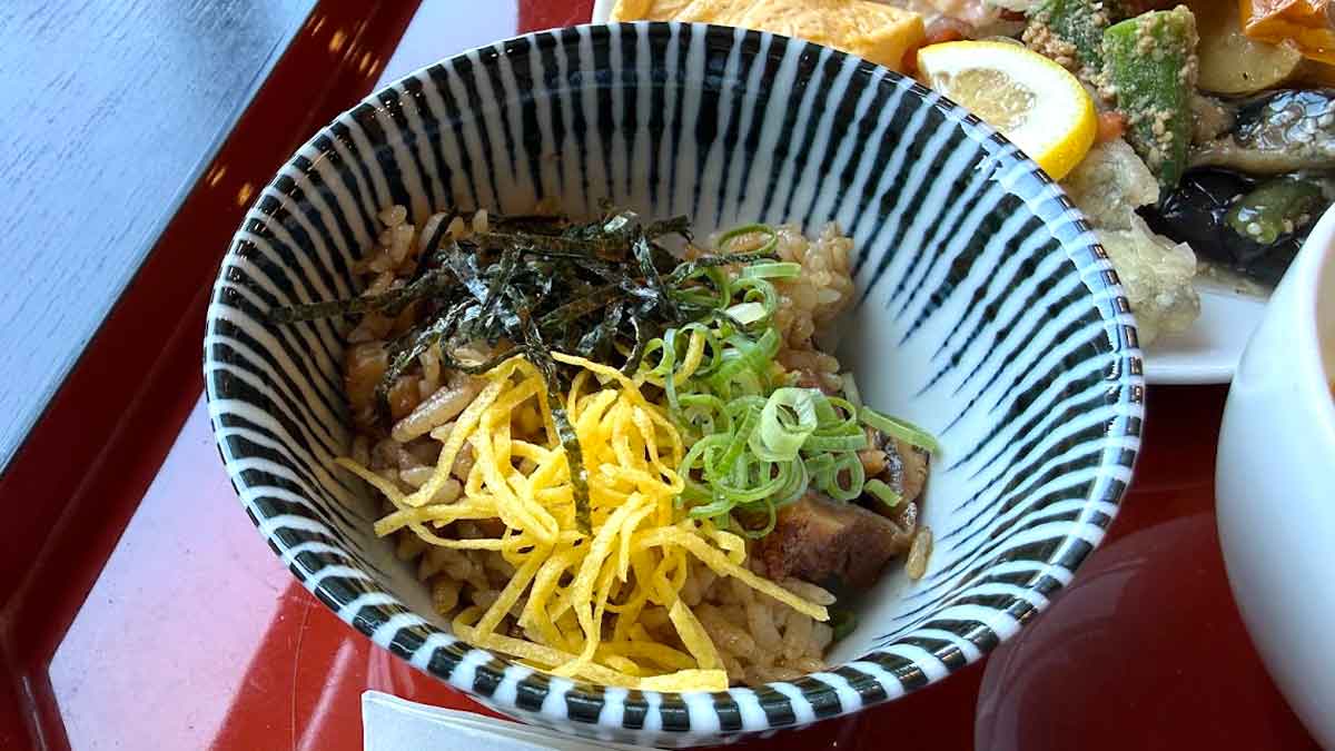 井上かなえさんごほうび旅 夢乃井 朝食