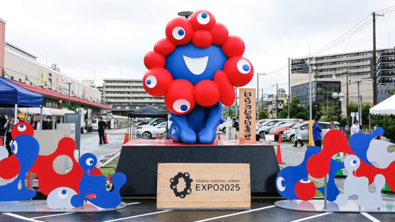 【大阪・西淀川】ミャクミャクが西淀川で「いらっしゃ～い！」阪神なんば線「福」駅前にお引越し