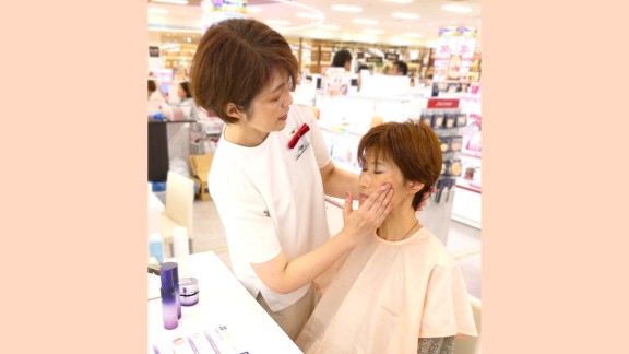 【関西】 イオンと資生堂が共同開発☆　贅沢処方の“神コスメ”をイオンでお試し
